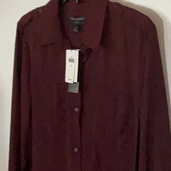 Banana Republic Button-Down Shirt - Picture 6 of 11